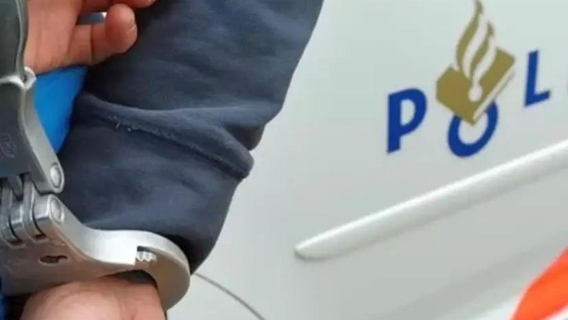 Man (49) aangehouden en ingesloten