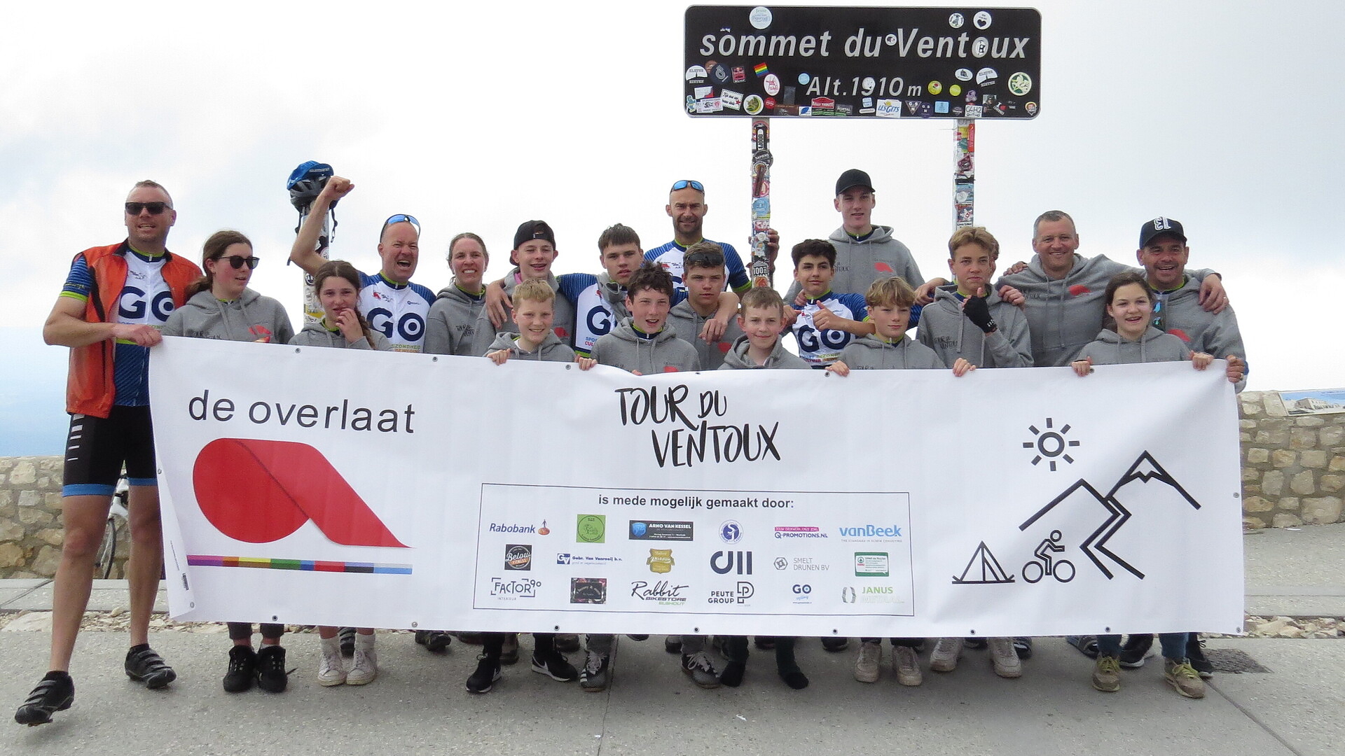 14 leerlingen van De Overlaat beklimmen de Mont Ventoux