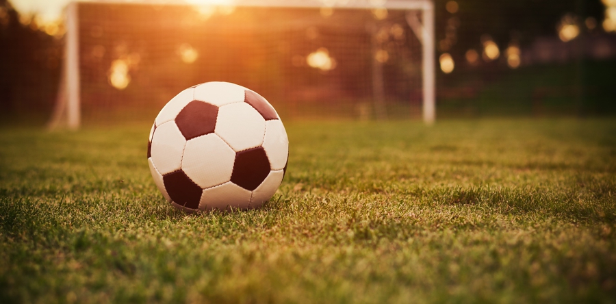 Einde voetbalseizoen nadert: wie wordt gekroond en wie moet vrezen?