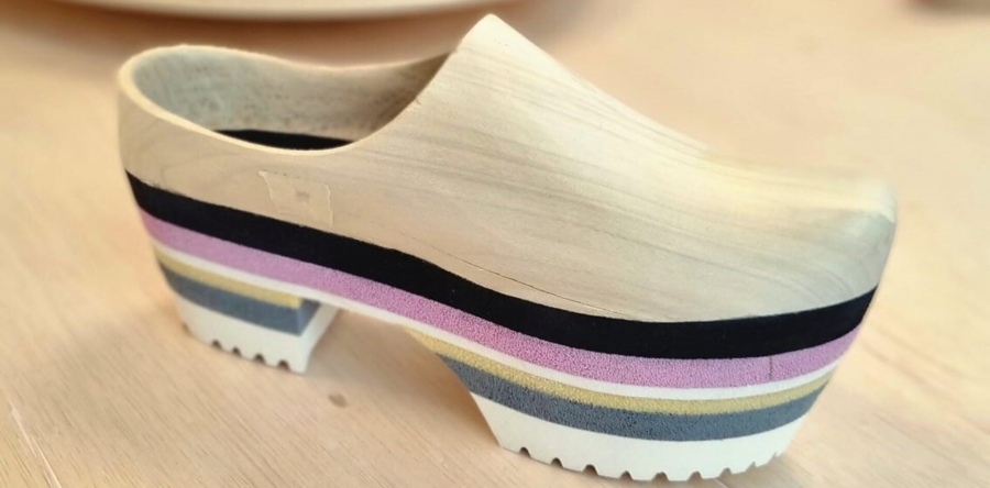 Schoenenkwartier zet de klomp in het zonnetje