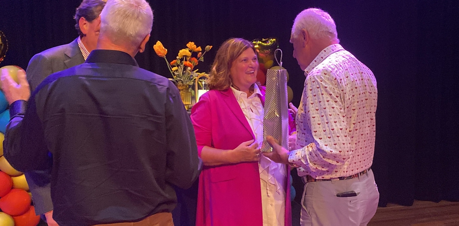 Burgemeester Marina Starmans neemt afscheid (Video)