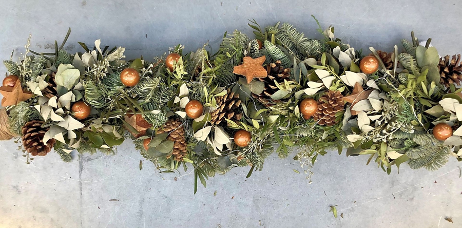 Kerstworkshop guirlande maken bij Groei en Bloei