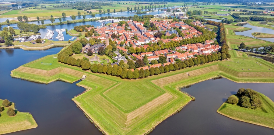 College Heusden gaat vrachtwagens weren in Vestingstad