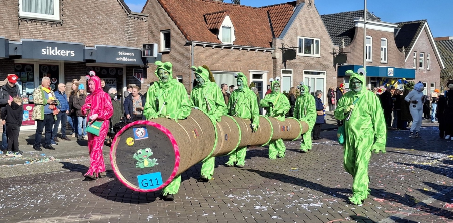 Optocht in Dwergonië