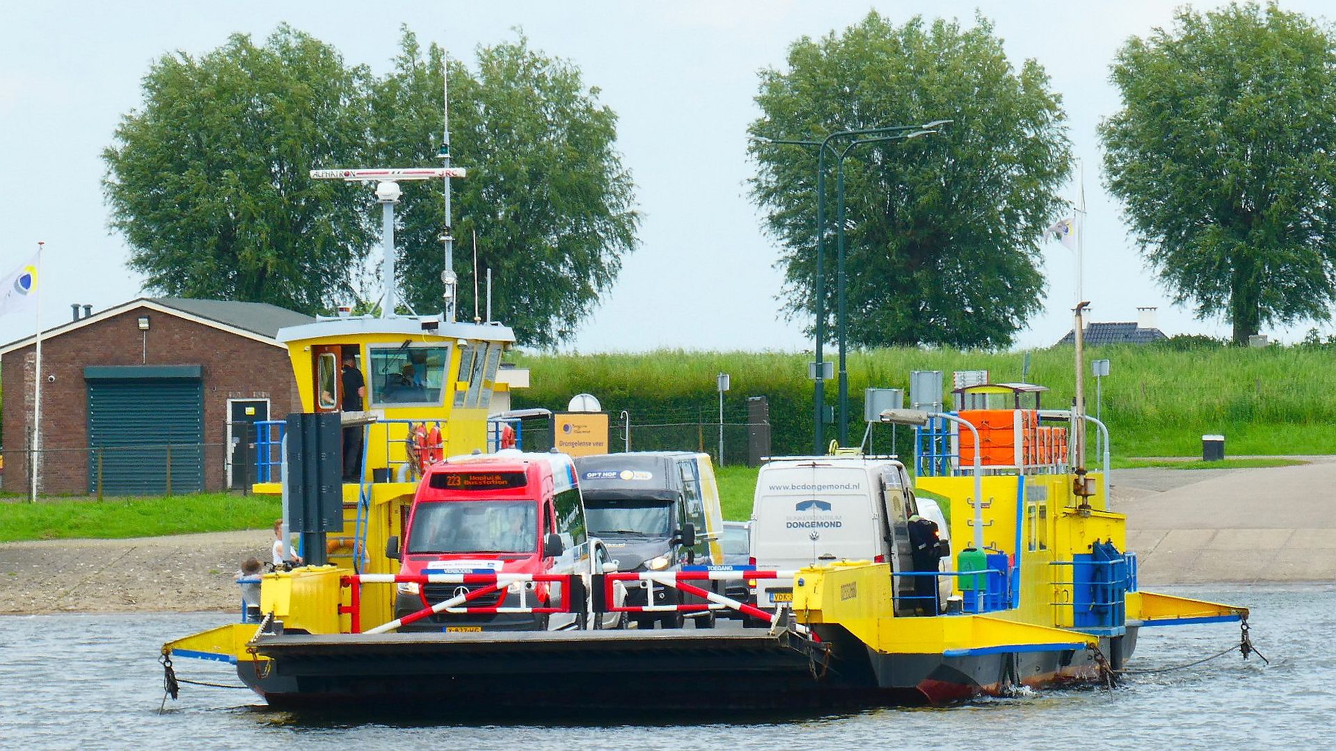 Stichting veerpont Herpt vraagt mening over dienstverlening