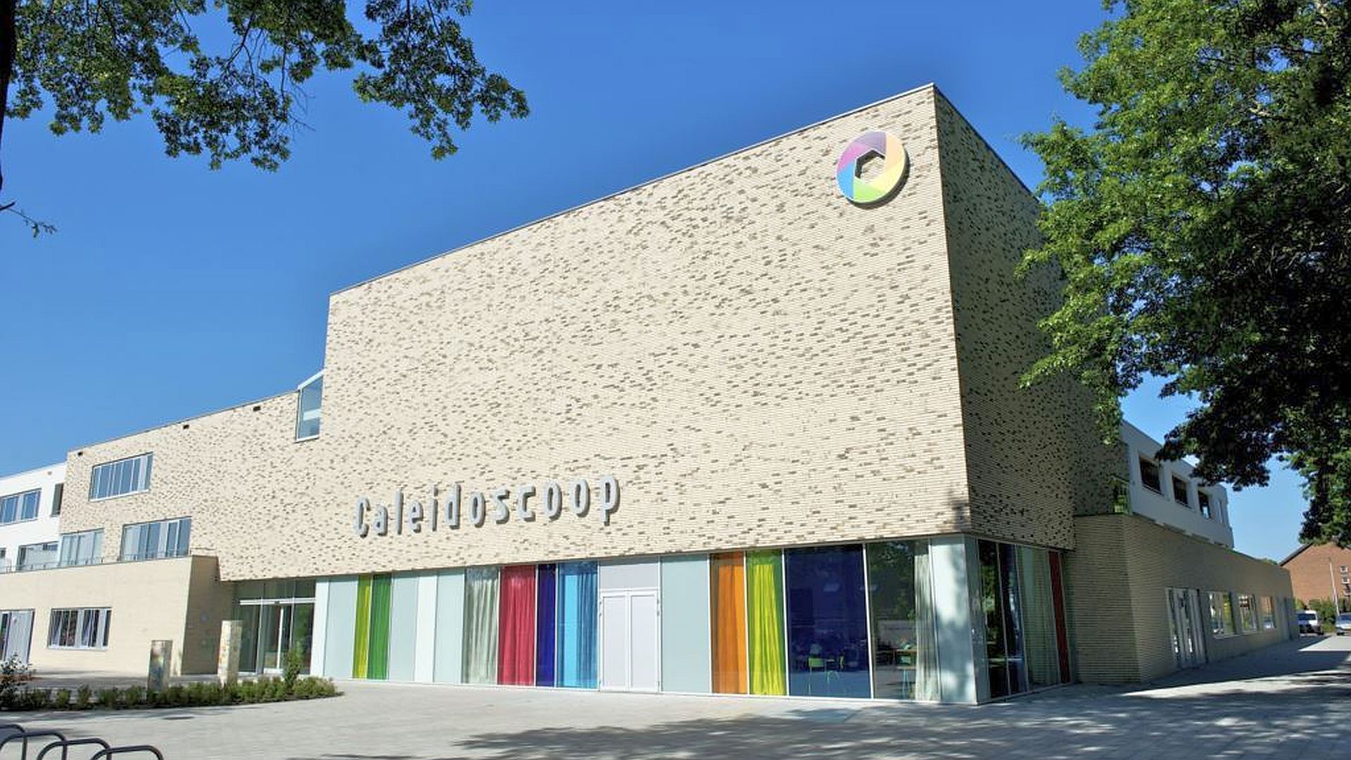 Ontmoeten op zondag in buurthuis De Mand