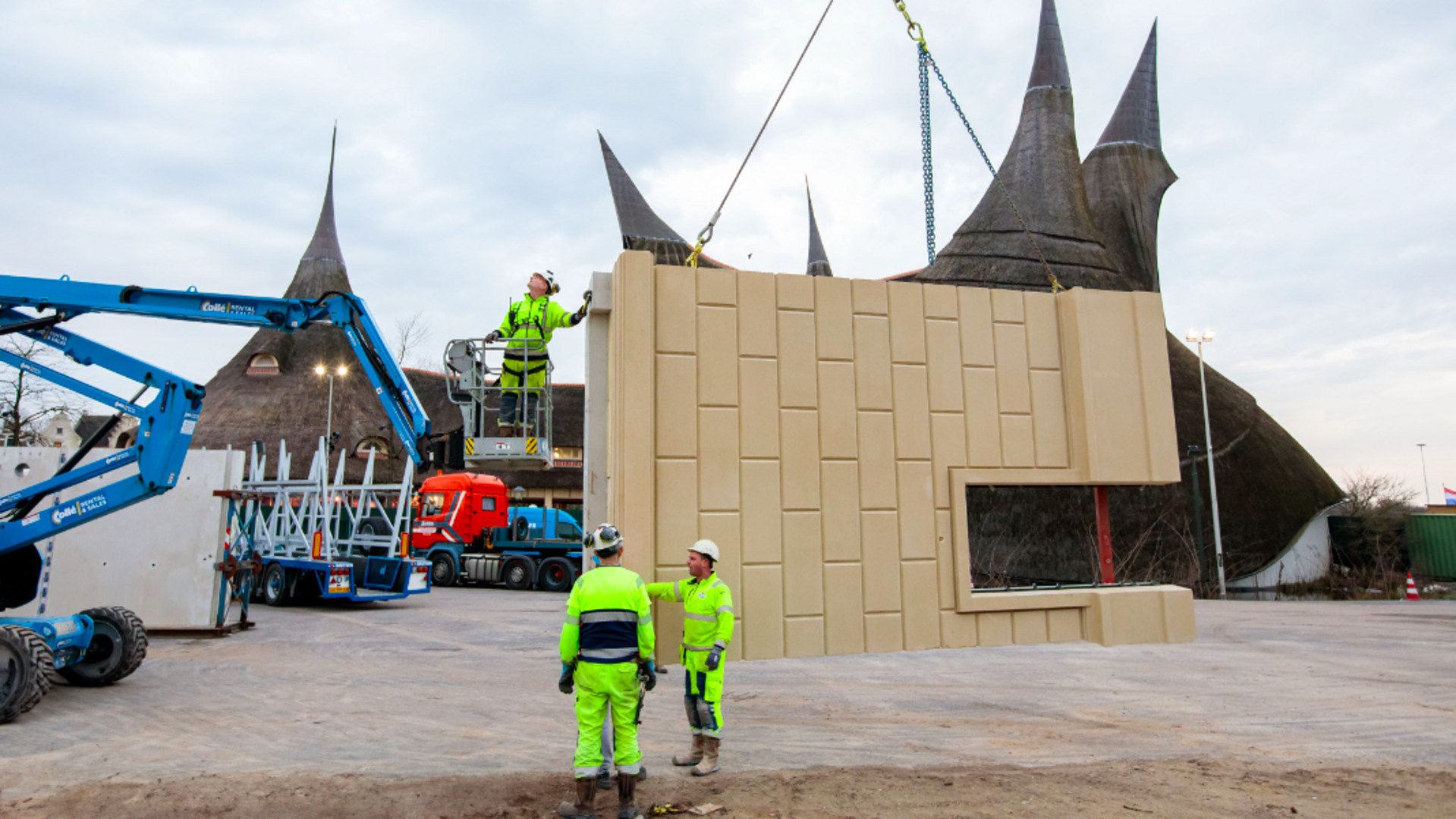 Grand Hotel van de Efteling gaat de hoogte in
