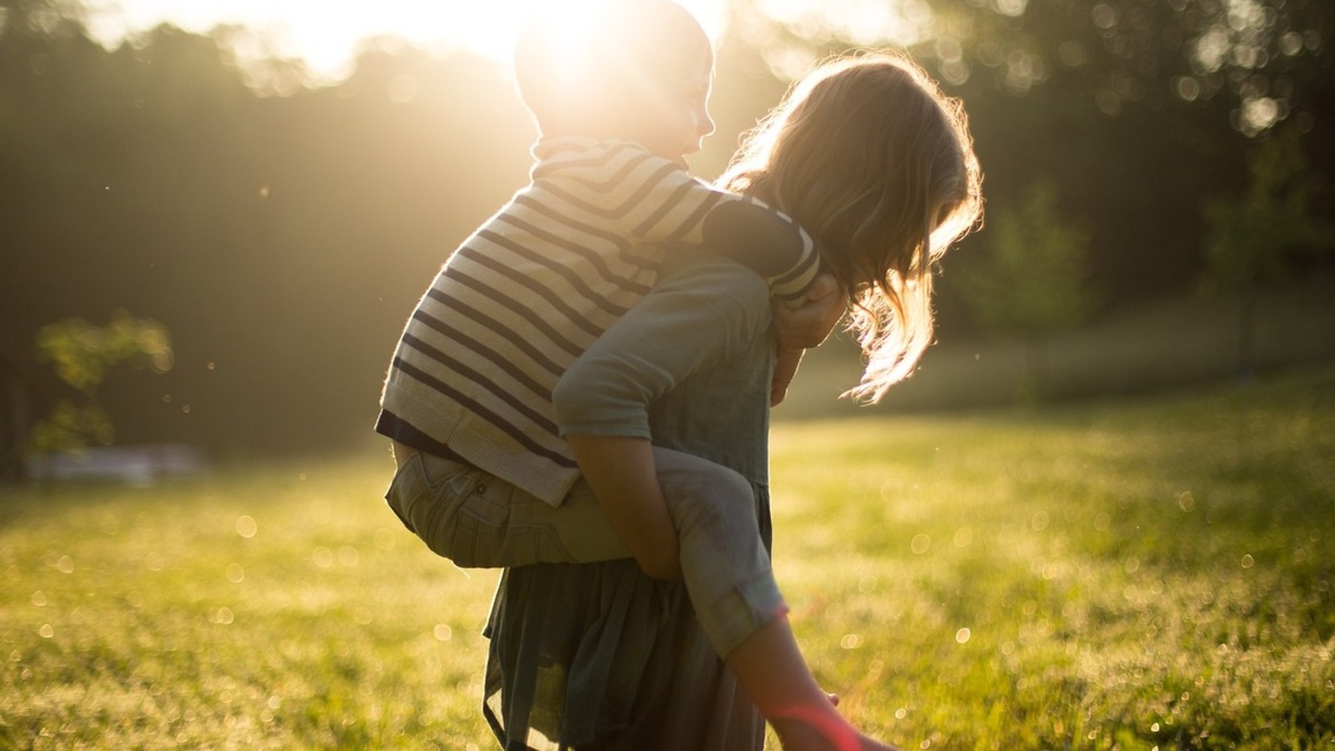 Europa Kinderhulp is op zoek naar vakantieouders