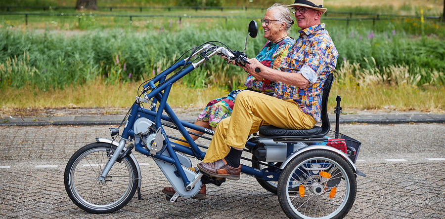 Fietsmaatjes Waalwijk schaft derde duofiets aan