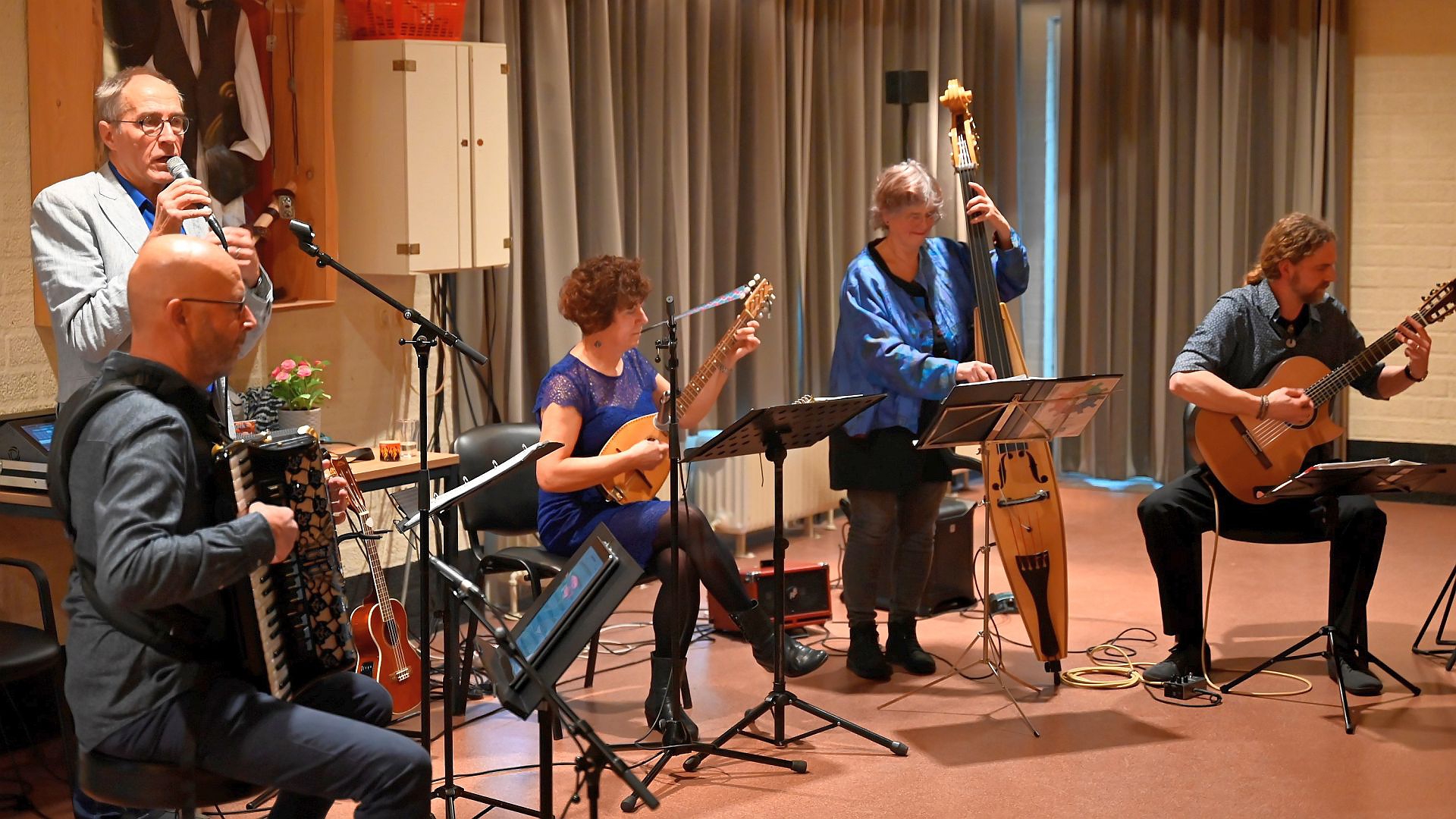 Optreden wereldmuziekgroep Tarabende bij TOON
