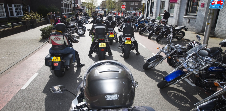 Toerrit Bokse Bikersz D. 2024 steunt De WensAmbulance