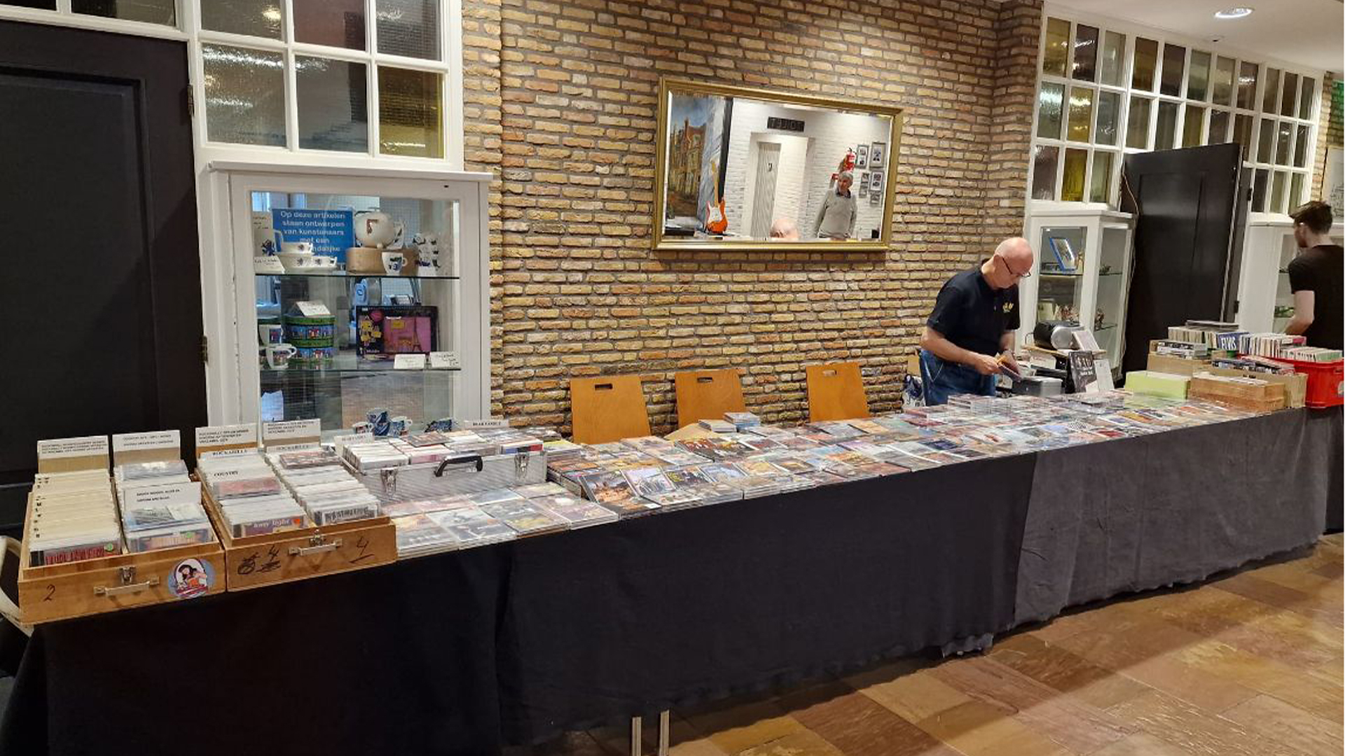 CD/Grammofoonplatenbeurs op Hemelvaartsdag in Waalwijk