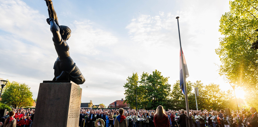 Dodenherdenking zonder problemen verlopen in De Langstraat