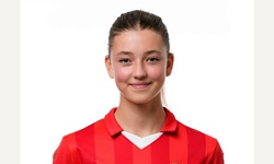 Tess van der Vliet uit Dongen in halve finale WK voetbal onder 17