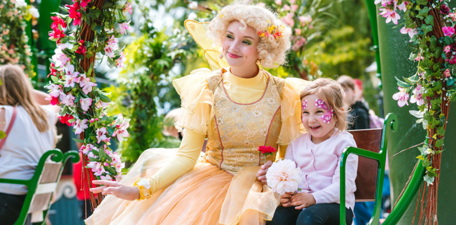 Ruimere openingstijden en nieuwe shows in de Efteling