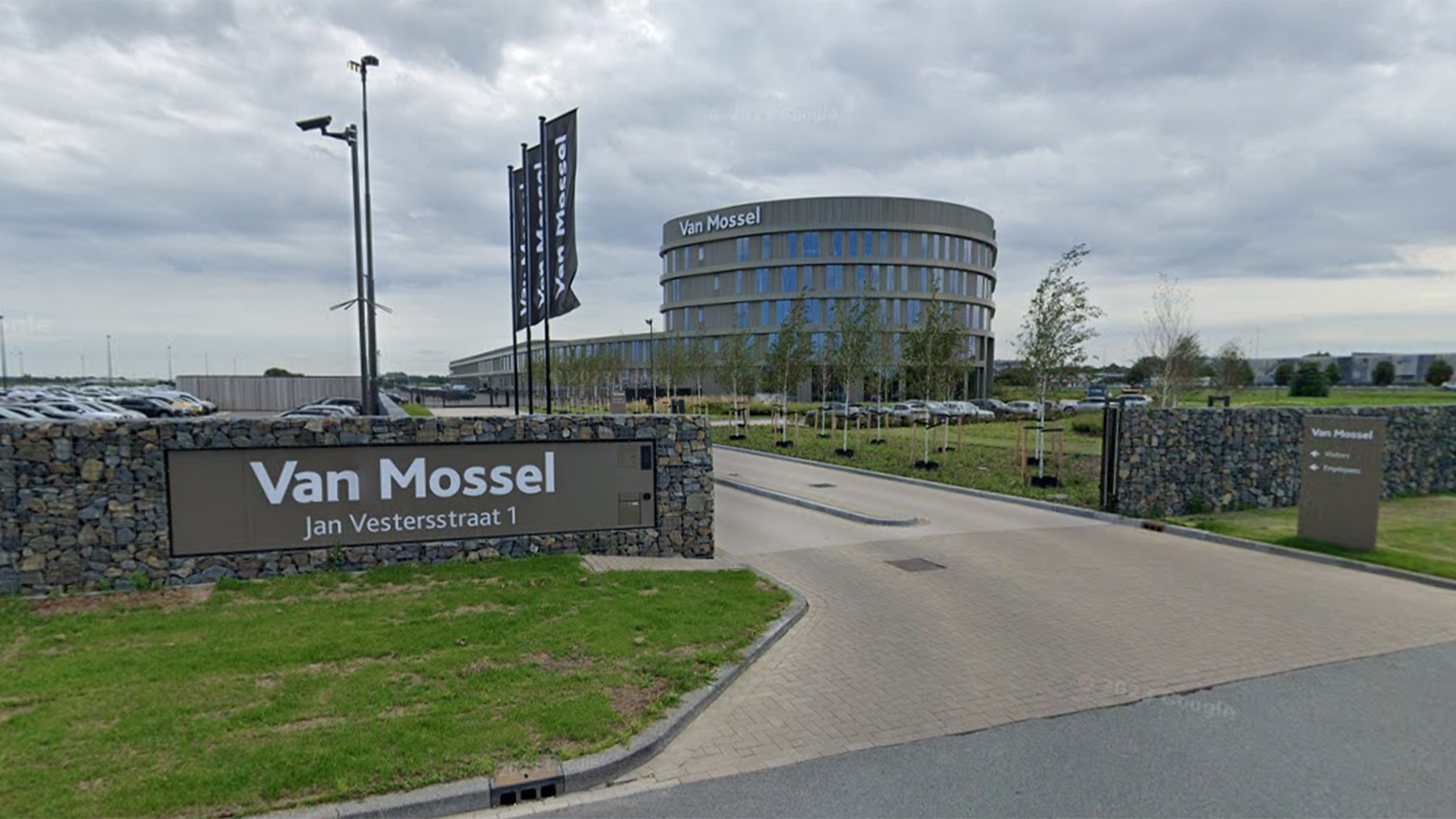 Van Mossel neemt Duitse autodealer over