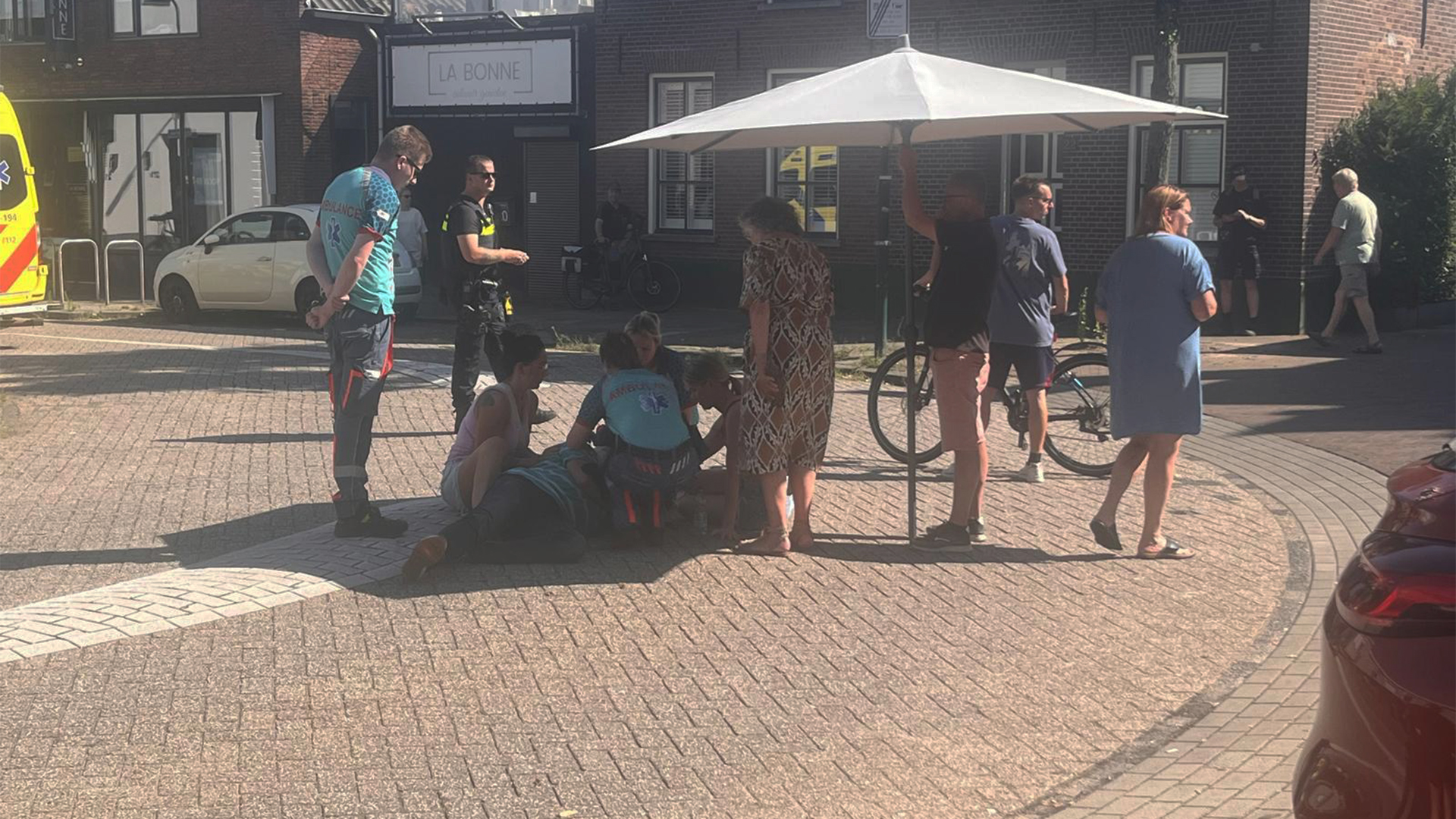 Getuige schiet slachtoffers razendsnel te hulp na fietsongeval