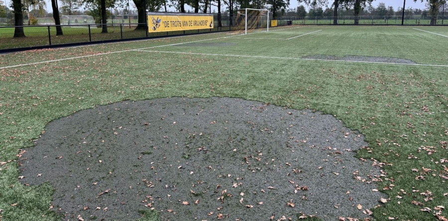 Brandstichting op kunstgrasveld SSC’55 in Sprang-Capelle