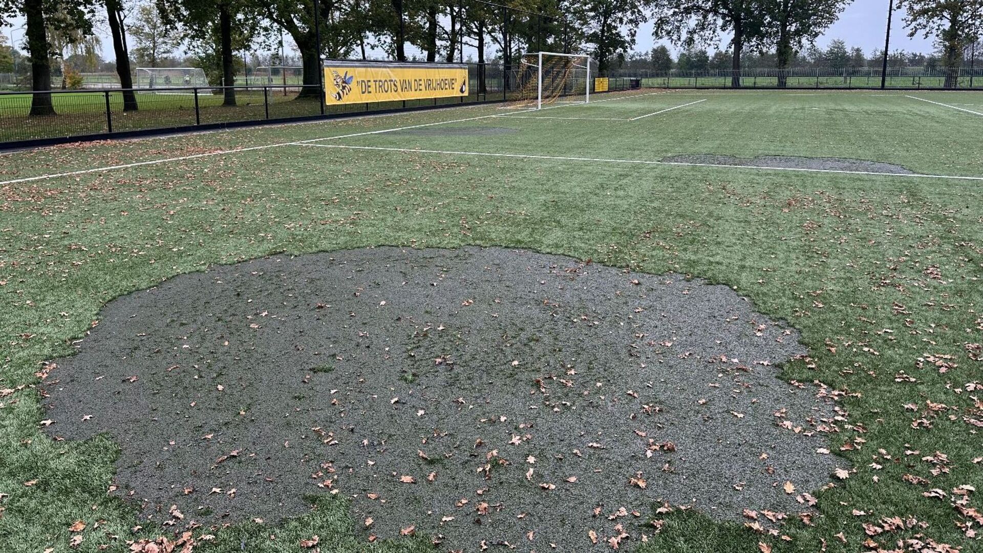 Brandstichting op kunstgrasveld SSC'55 in Sprang-Capelle
