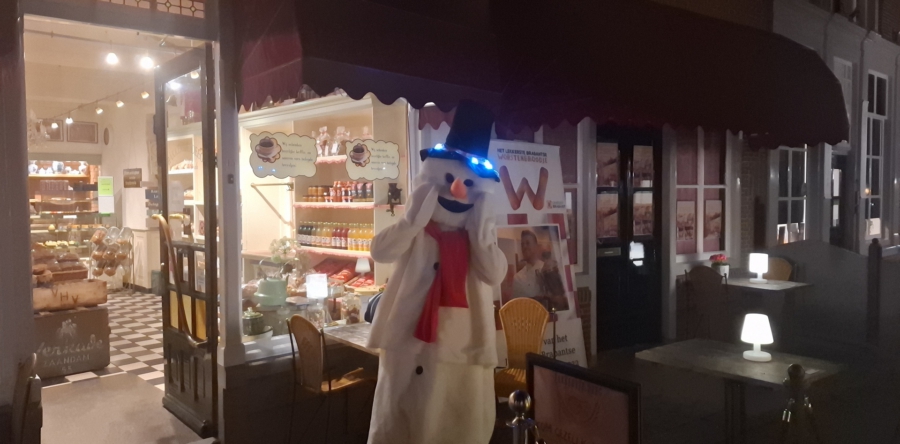 Candlelight Heusden presenteert de nieuwe pakken (Video)