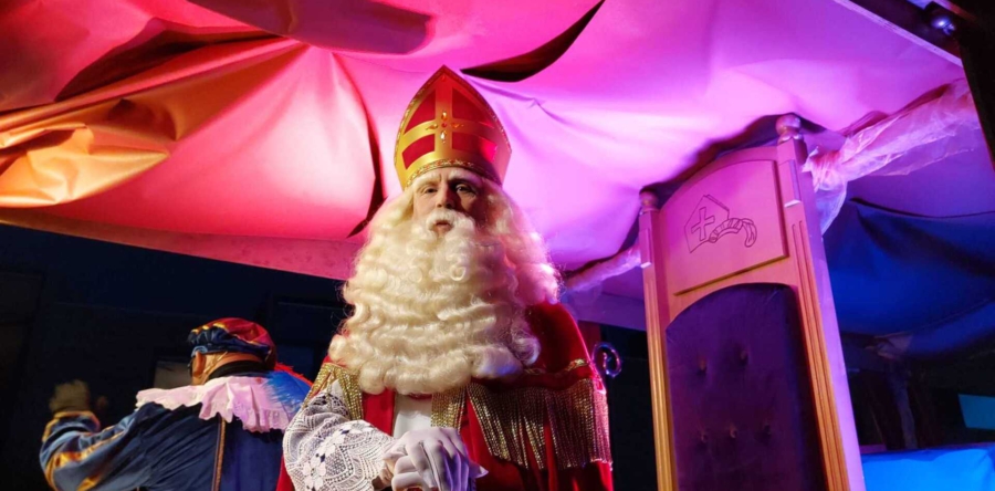 Lichtjesintocht Kaatsheuvel drukbezocht (Video)