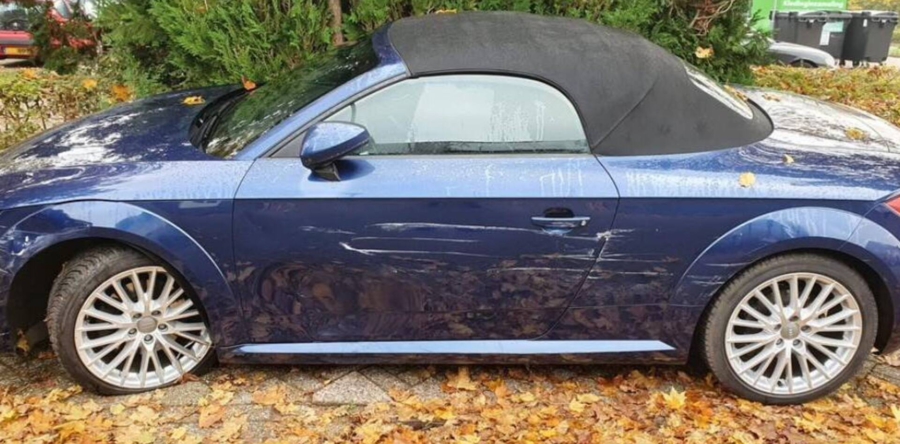 Auto’s aan de Glorieux in Dongen beschadigd