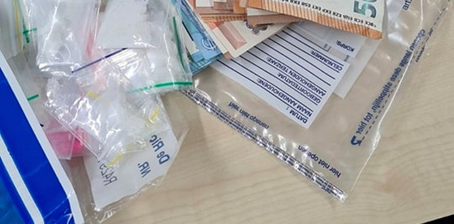 Aanhouding voor drugs- en wapenbezit