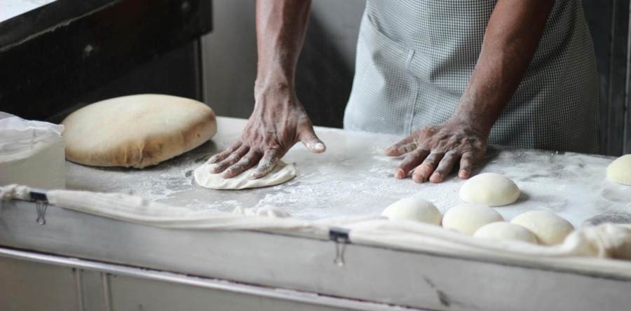 Leo Geerts gaat winkels sluiten in Sprang-Capelle en Loon op Zand