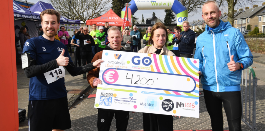 Waalwijk Staat Op Voor haalt 4.200 euro op voor Sport & Cultuurfonds
