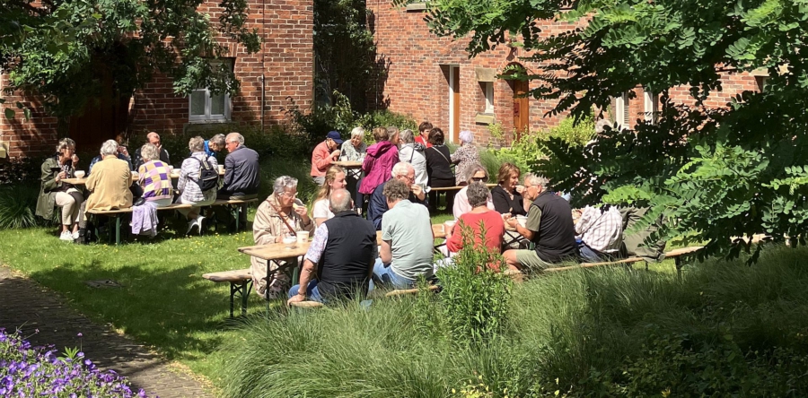 Oproep om activiteiten tijdens de zomer door te geven