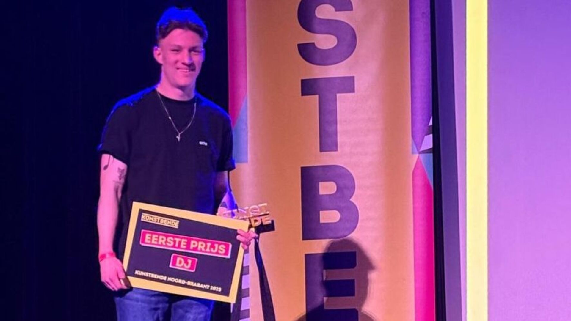 DJ Larscoprox uit Drunen wint DJ-contest van Kunstbende