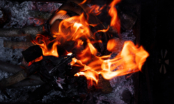 Twee keer in korte tijd brandstichting op industrieterrein Heesbeen