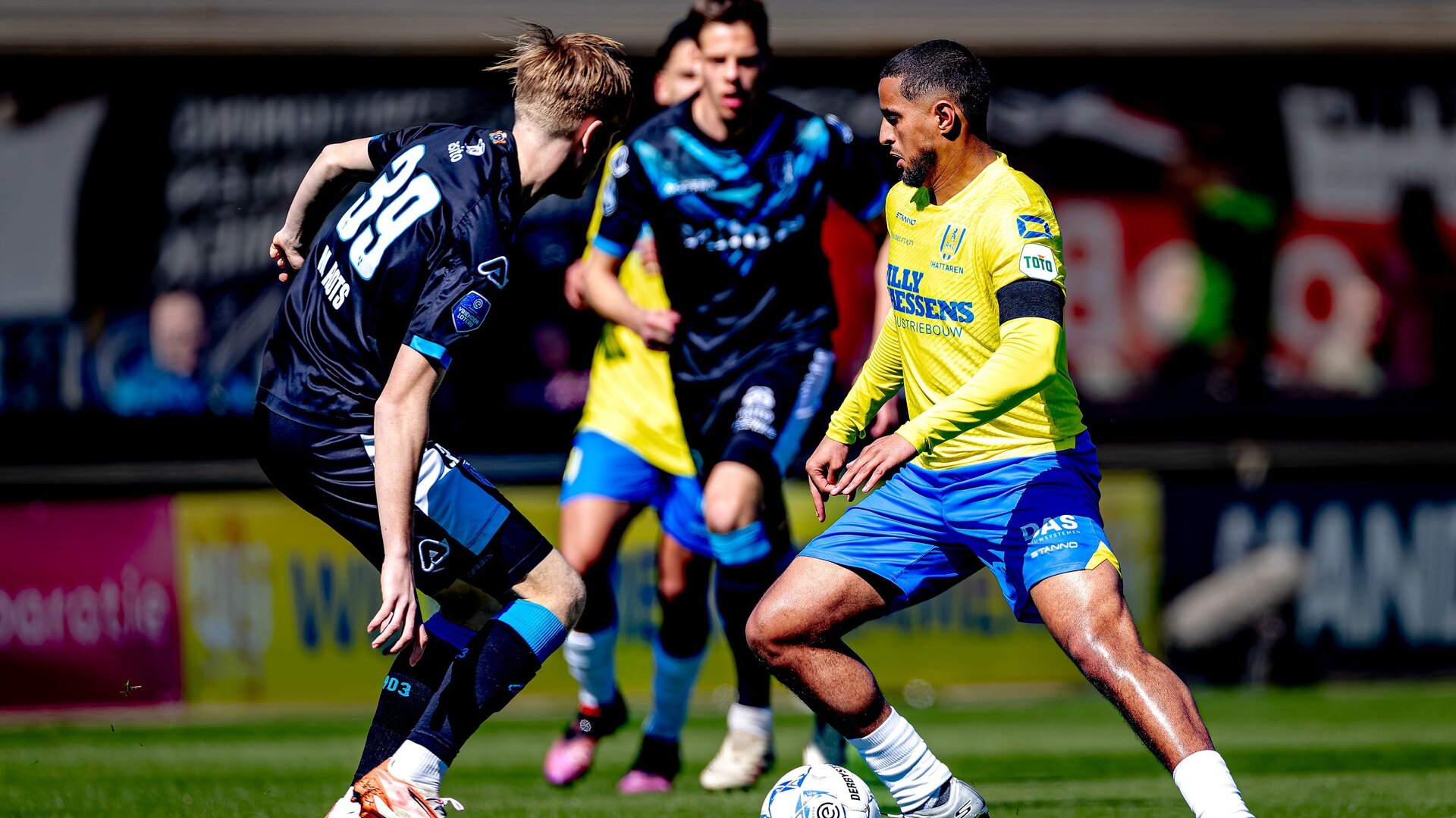 RKC Waalwijk schiet weinig op met gelijkspel tegen Heracles Almelo