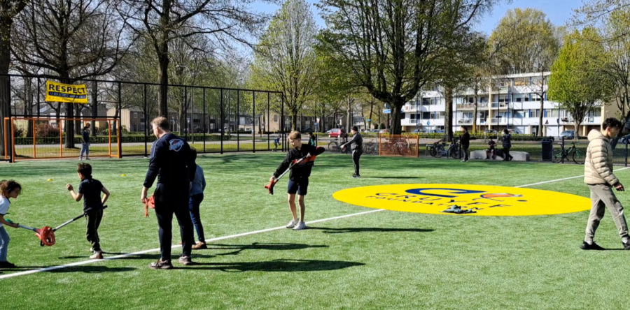 Opening gerenoveerd Cruyff Court Waalwijk (Video)