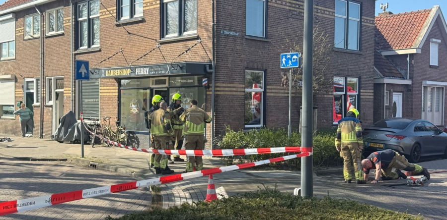 Brandweer rukt uit voor brand bij woning in Waalwijk