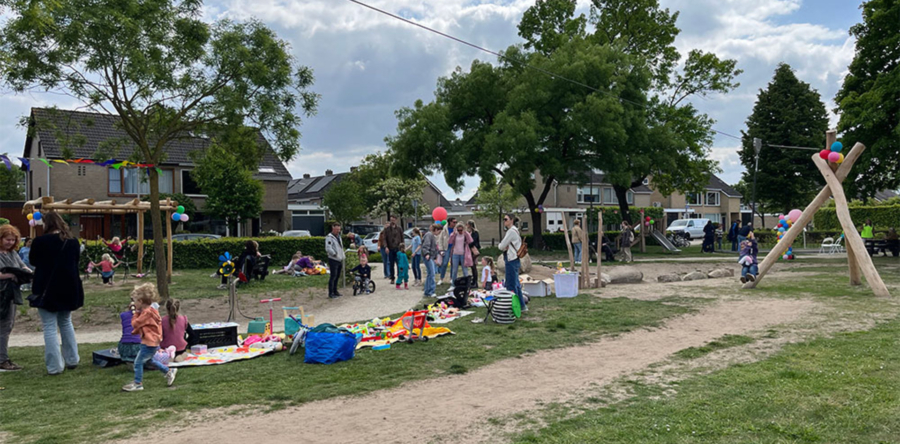 Speeltuin De Speelhoeve in Vlijmen feestelijk geopend