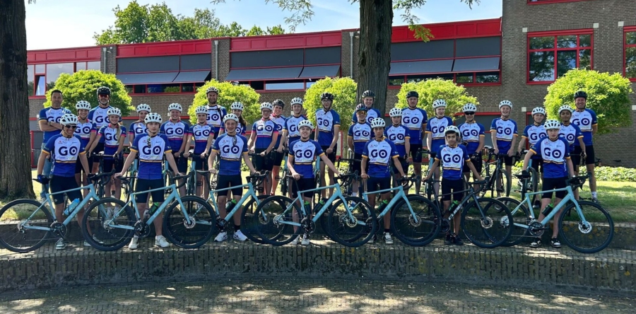 Leerlingen De Overlaat beklimmen de Mont Ventoux als schoolproject