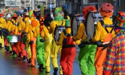 De Langstraat in de polonaise: hier zijn alle optochten op een rij!