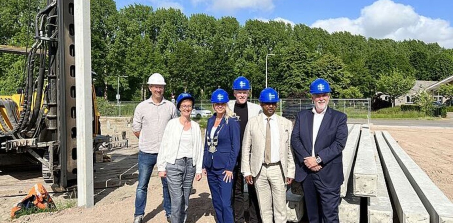 Bouw archiefbewaarplaats in Heesbeen symbolisch afgetrapt