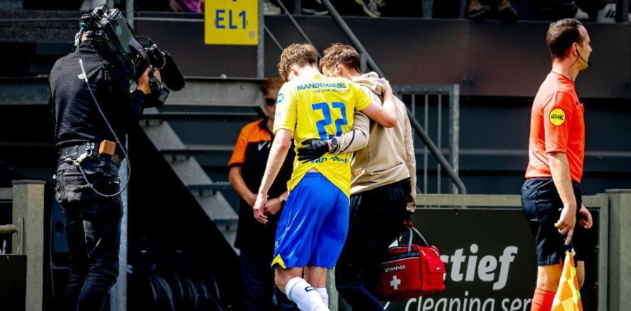 Tim van de Loo, middenvelder RKC, uitgeschakeld vanwege blessure