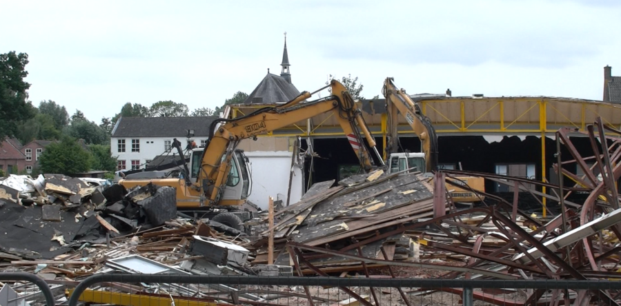 Oude textielfabriek maakt plaats voor nieuwe, groene woonwijk (Video)