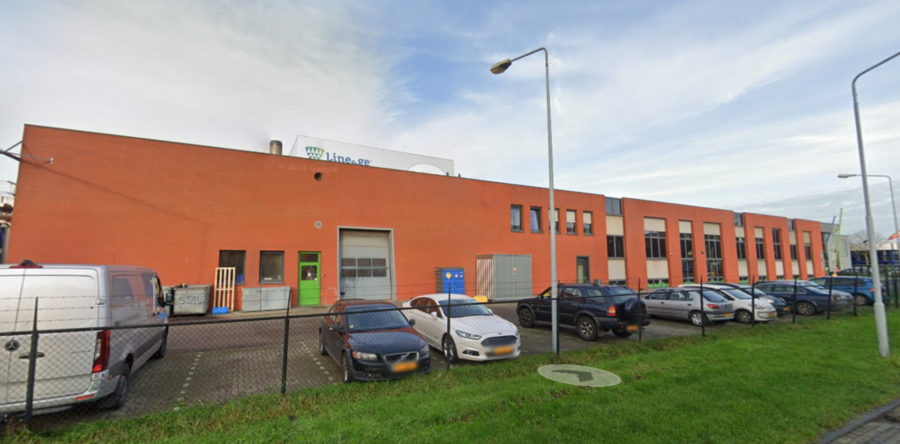 Waalwijks bedrijf Oerlemans Food ontruimd wegens ammoniaklek