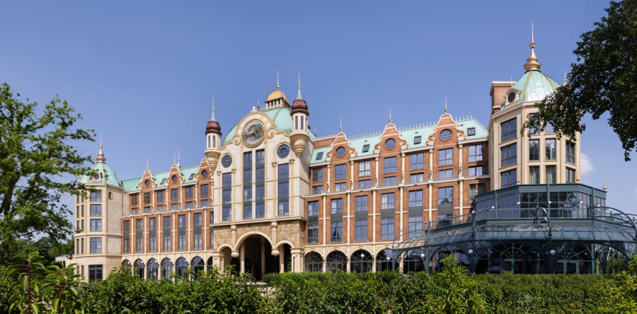 Efteling doet reuzenstrik om Grand Hotel voor wereldrecordpoging