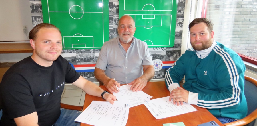 Nieuwe trainers voor de R.W.B. JO19-1