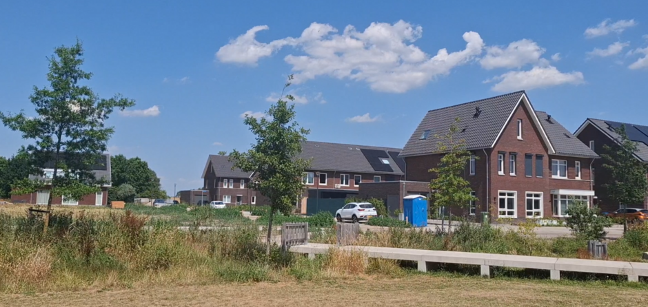 Op deze locaties wil de gemeente Loon op Zand woningen bouwen (Video)