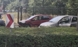 Botsing met minstens drie auto’s aan de Europalaan in Kaatsheuvel