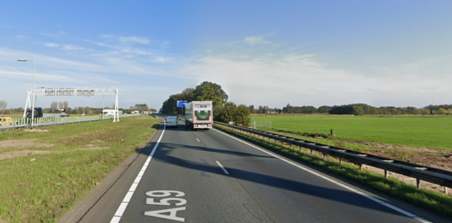 Vrachtwagen kapot op A59, verkeer heeft veertig minuten vertraging