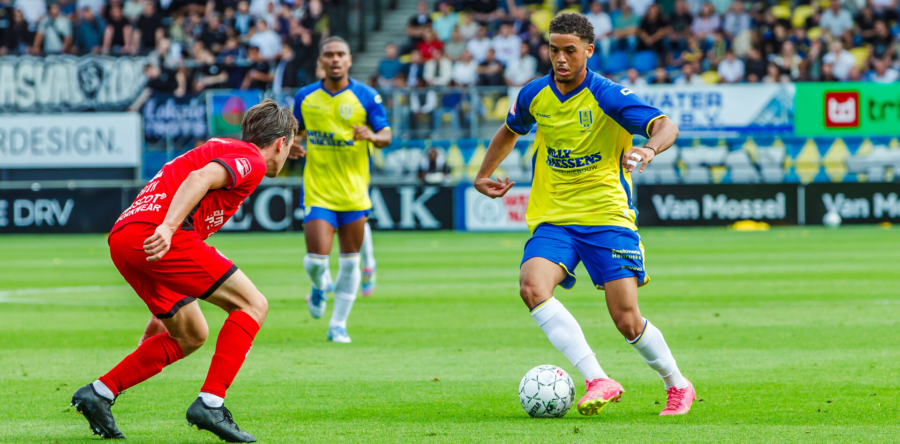 Spitsuur in Mandemakers Stadion: vertrek Daouda Weidmann officieel