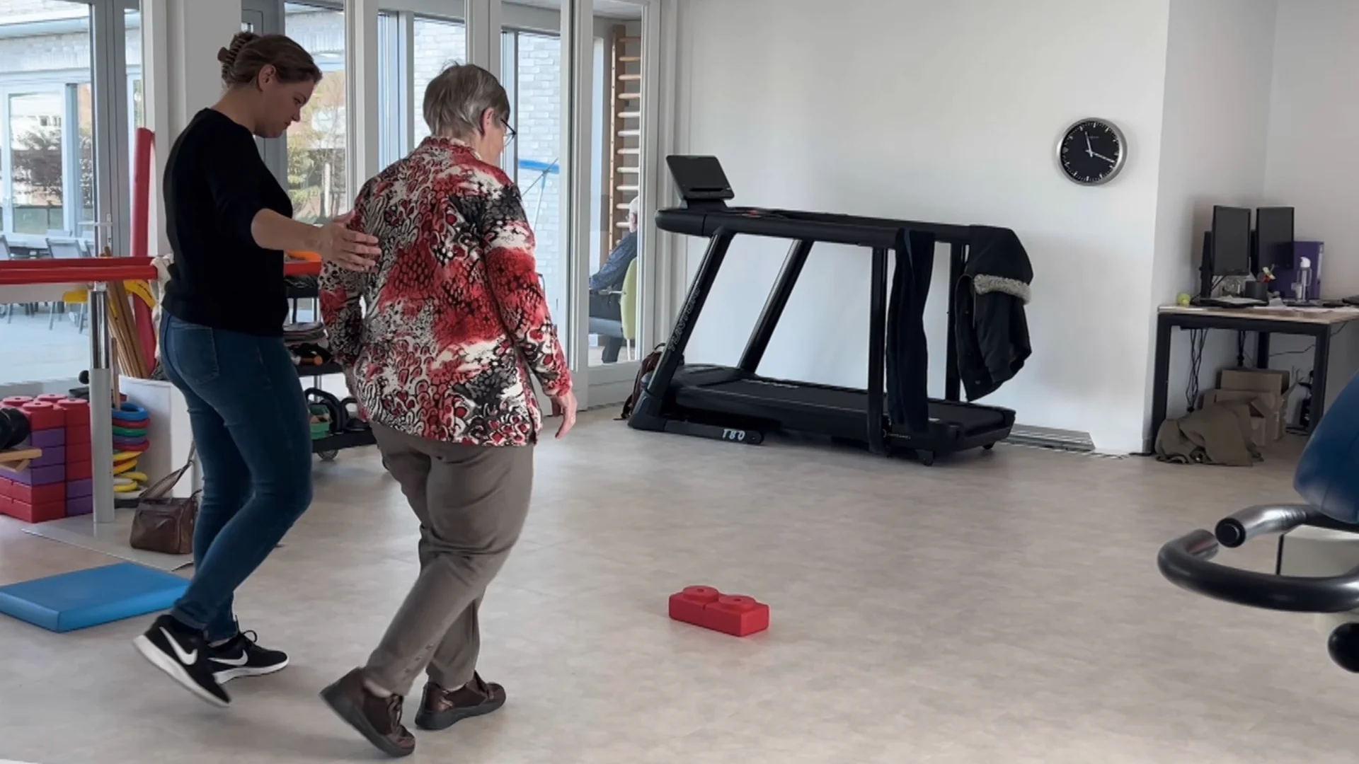 Veel valpartijen onder ouderen ook groot probleem in Waalwijk (video)