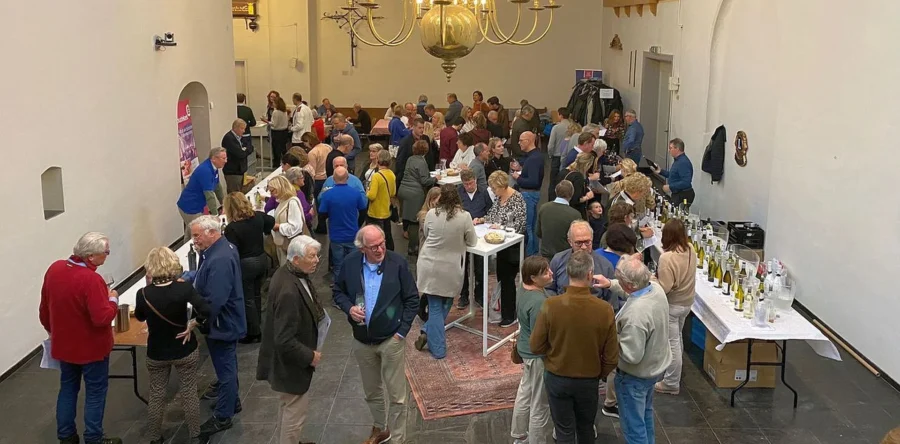 Wijnproeverij Lionsclub Donge Vallei